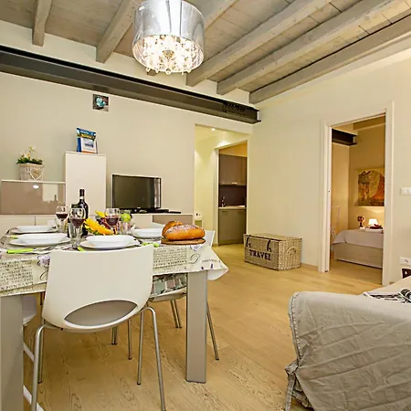 Residenza Il Cavaliere Del Lago - Happy Rentals Riva del Garda Exterior photo